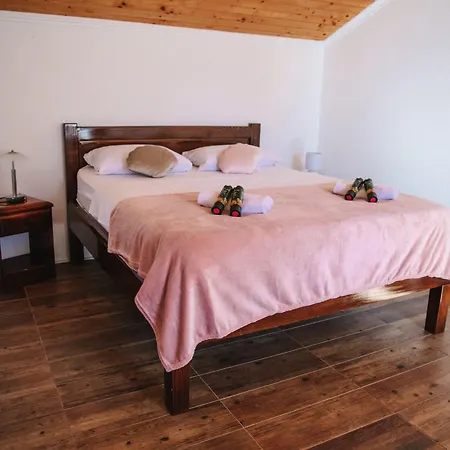 Katarina Apartment *